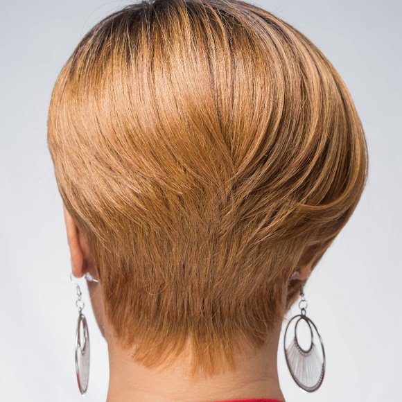 Short and Sassy Wig - Picture 5 of 8